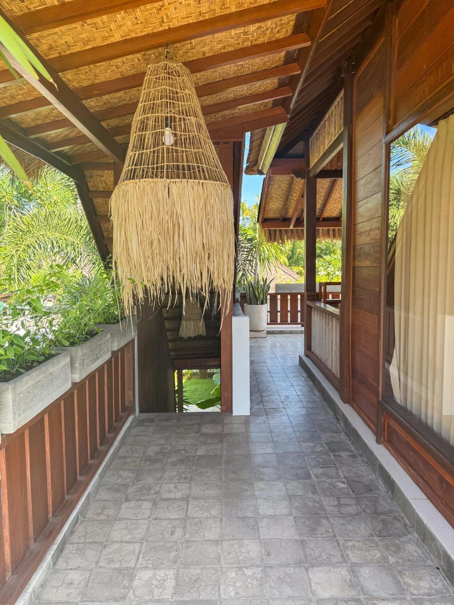 Villa Tahid Gili Air Exterior photo
